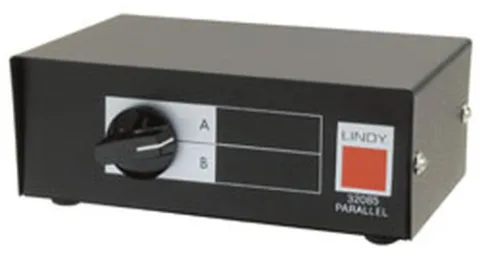 Lindy Black Series Manual Switch KVM jungiklis Juoda